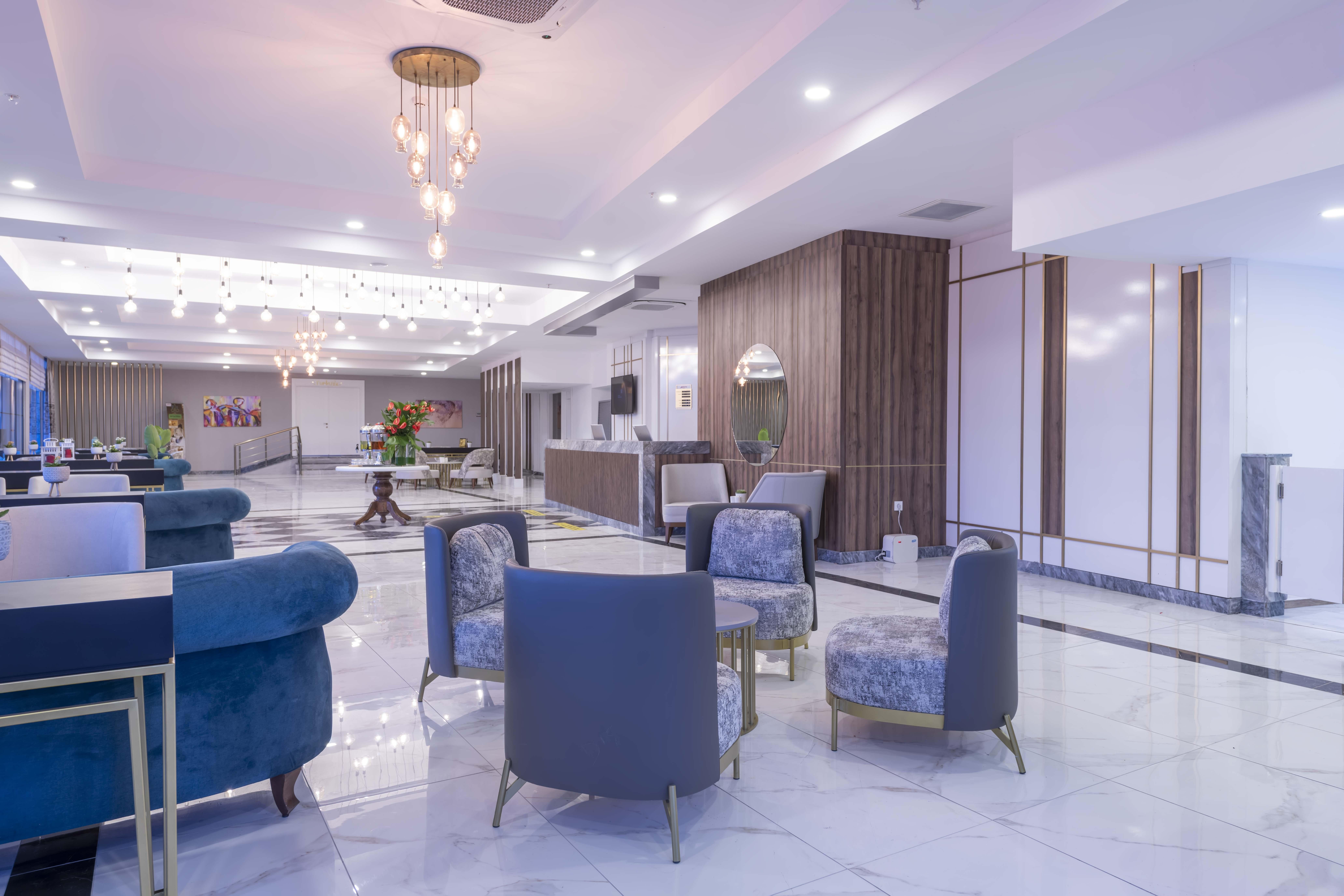 Royal Towers Lara Hotel Antalya Ngoại thất bức ảnh