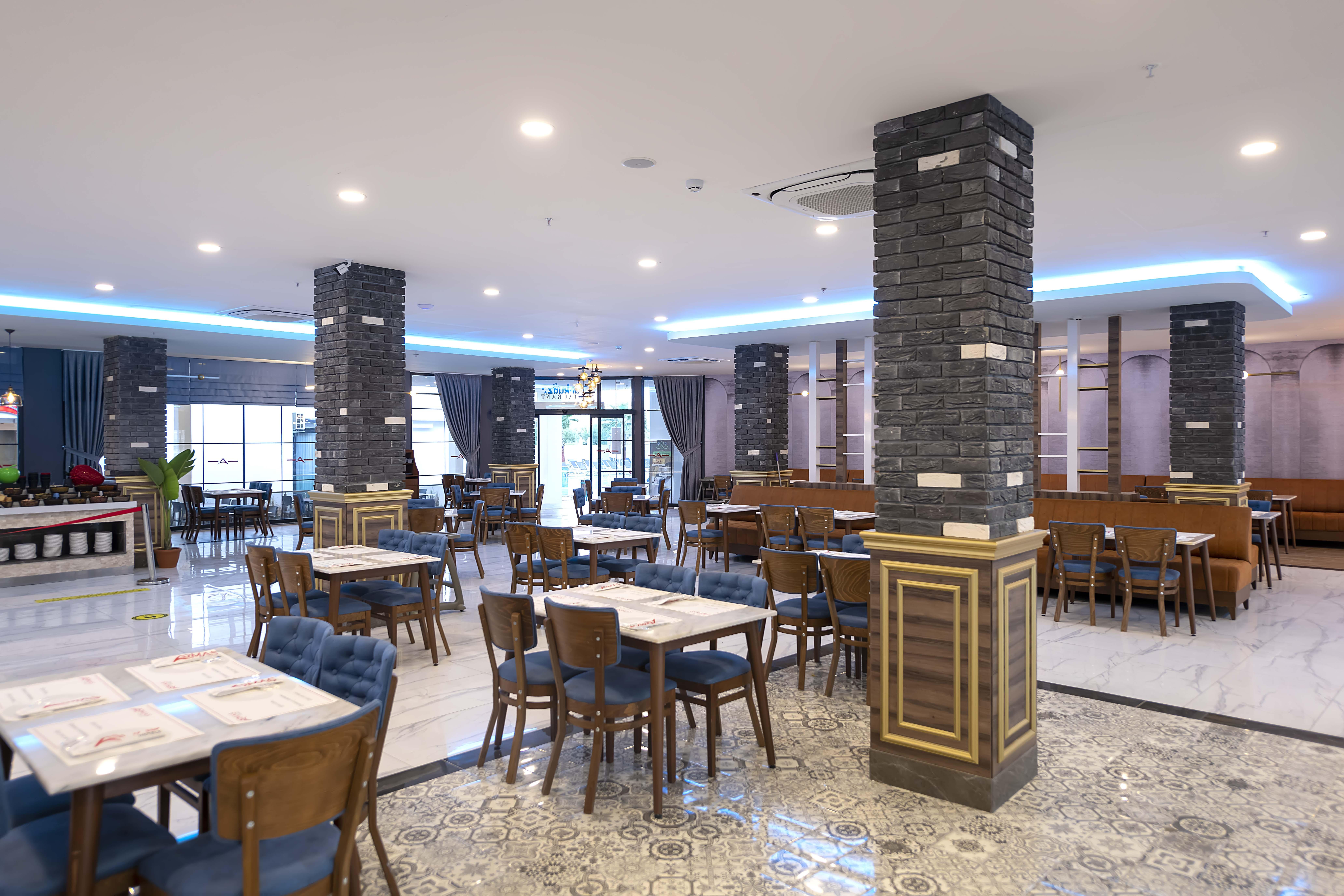Royal Towers Lara Hotel Antalya Ngoại thất bức ảnh